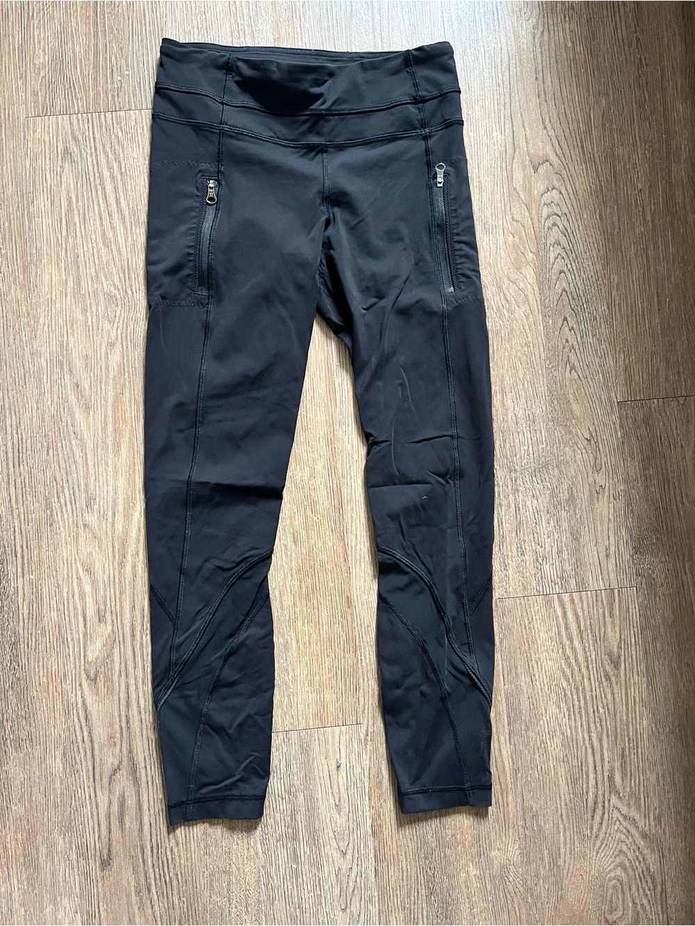 Lululemon leggings - size 4